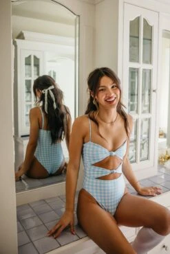 Lisa One Piece - Kansas 16 Lisa One Piece - Kansas -SunKissed Swim Store 240112 skatie 1026 Edit