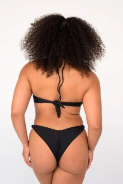 Suzanne Bottom - Black 16 Suzanne Bottom - Black -SunKissed Swim Store SKATIE BlackRe stockCURVE 170