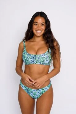 Mya Top - Cardiff -SunKissed Swim Store SKATIE Cardiff 31 pp Edit 9e6d94f7 703e 4c32 8e3d 8d86791d16f0