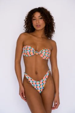 Suzanne Bottom - Radical 12 Suzanne Bottom - Radical -SunKissed Swim Store SKATIE Radical 34 c5a2977b b9d6 46da 8b82 111fa27cf9f8