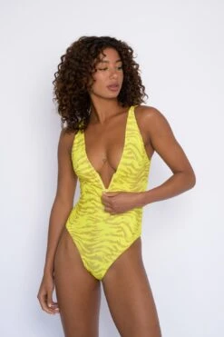 Carmen One Piece - Tropicale -SunKissed Swim Store SKATIE Tropicale 48