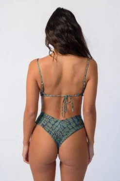 Maddie Top - Alabama -SunKissed Swim Store Skatie croc 56 pp